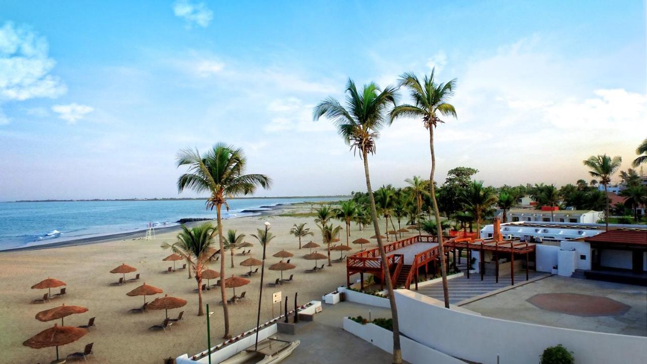 Sunbeach Hotel & Resort Bakau 외부 사진