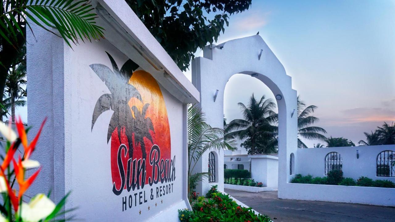 Sunbeach Hotel & Resort Bakau 외부 사진